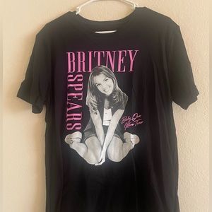 Brittney spears graphic tee
